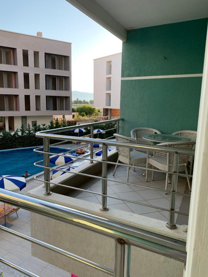 Duki'S Apartments 奥里库姆 外观 照片